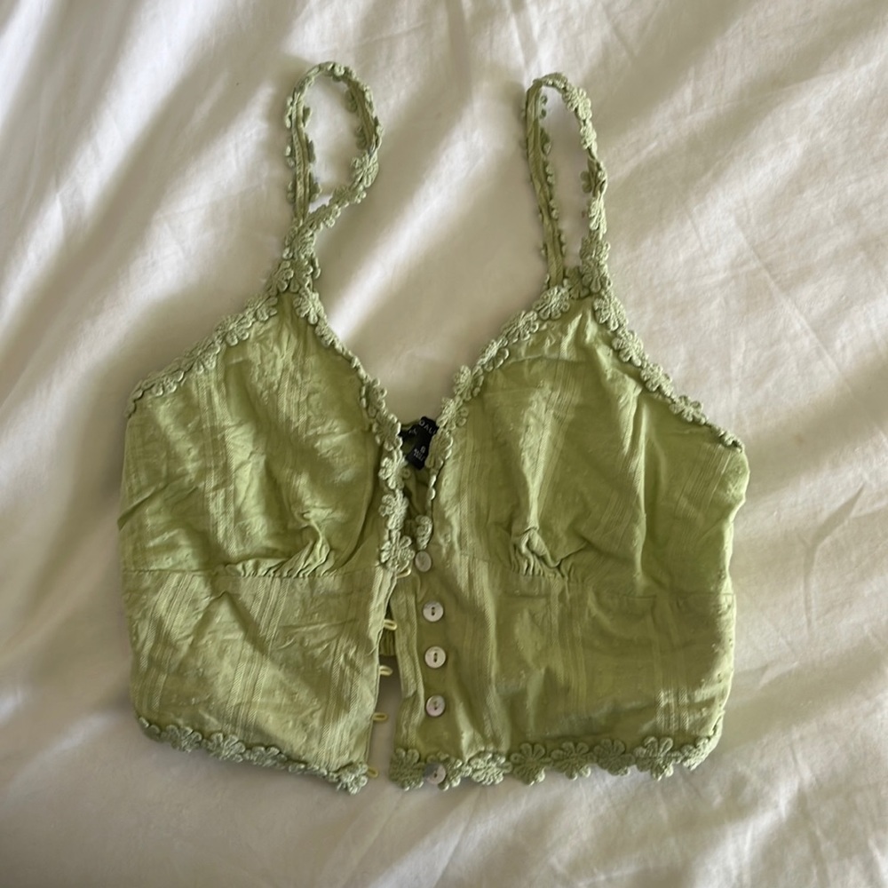 Kendall and Kylie for Pacsun green floral going out top